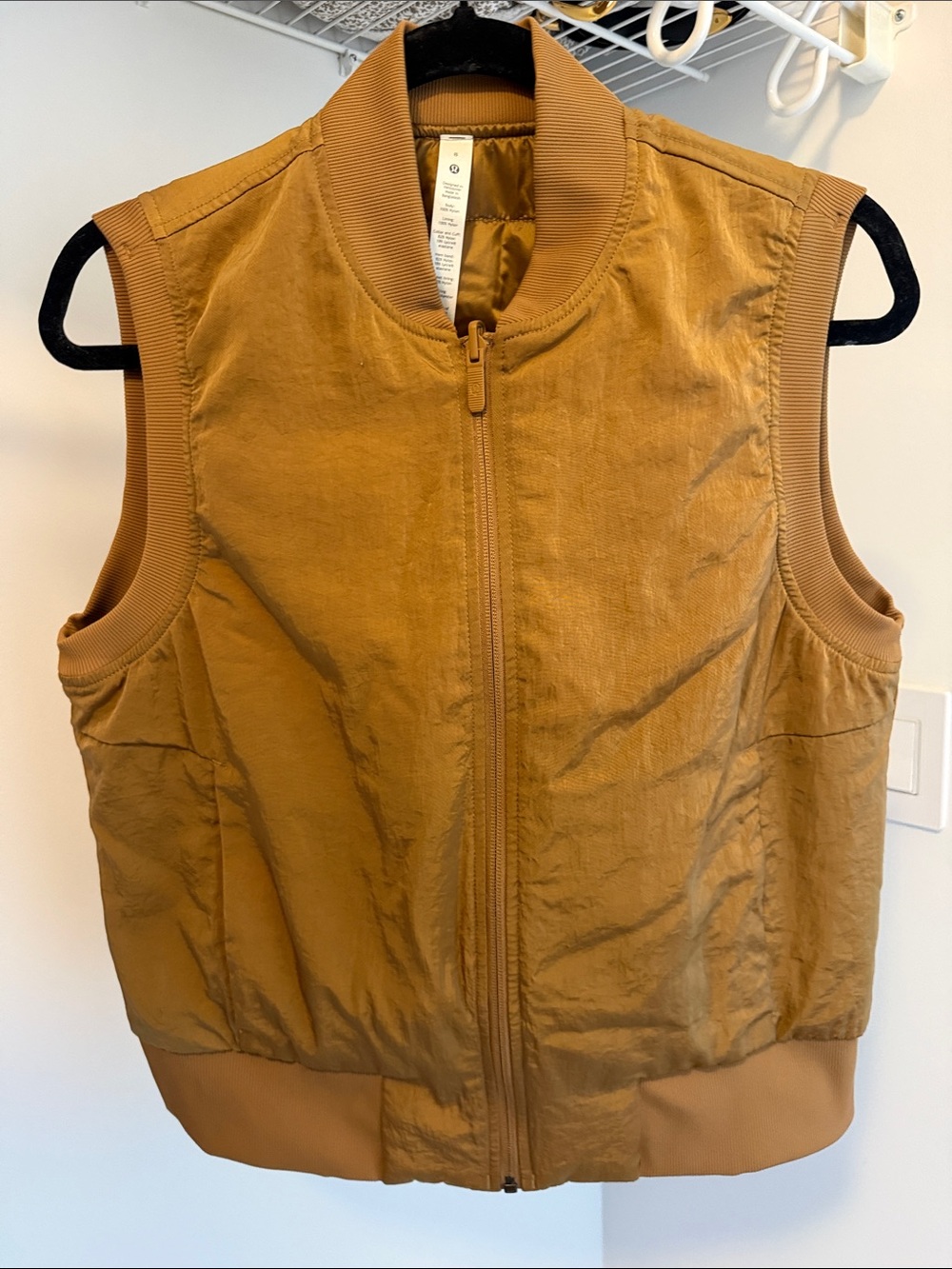Lululemon Vest in Mustard - never worn!